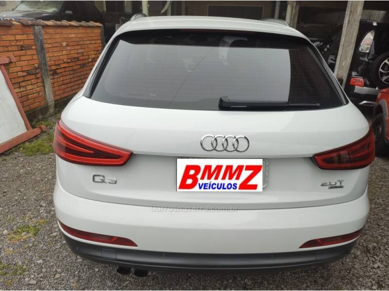AUDI - Q3 - 2015/2015 - Branca - R$ 88.900,00