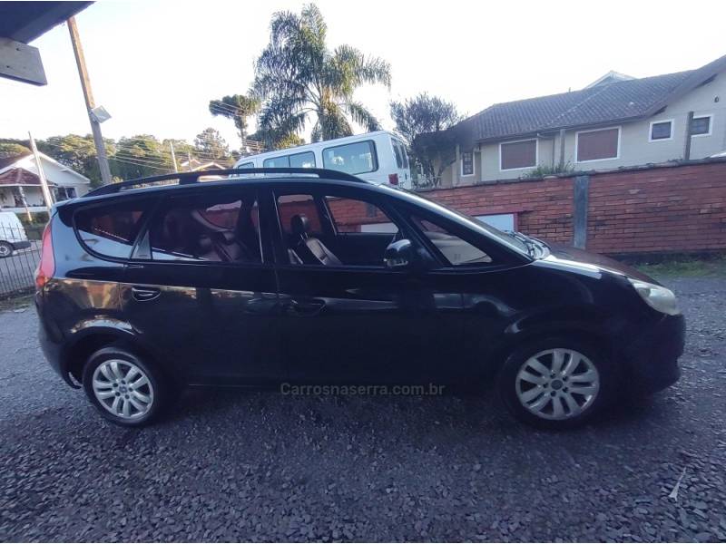JAC - J6 - 2012/2012 - Preta - R$ 36.000,00