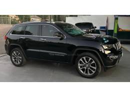 JEEP - GRAND CHEROKEE - 2018/2018 - Preta - R$ 165.000,00