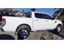 FORD - RANGER - 2013/2013 - Branca - R$ 88.500,00