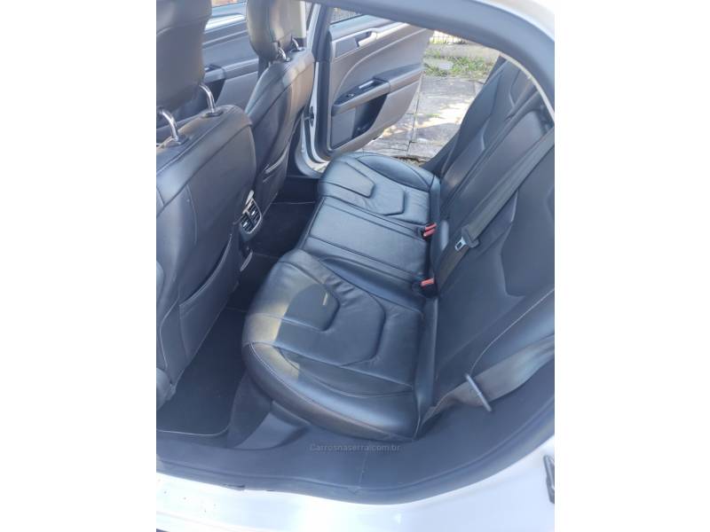 FORD - FUSION - 2013/2013 - Branca - R$ 76.000,00