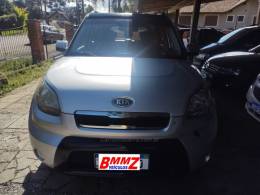 KIA MOTORS - SOUL - 2010/2011 - Prata - R$ 46.000,00