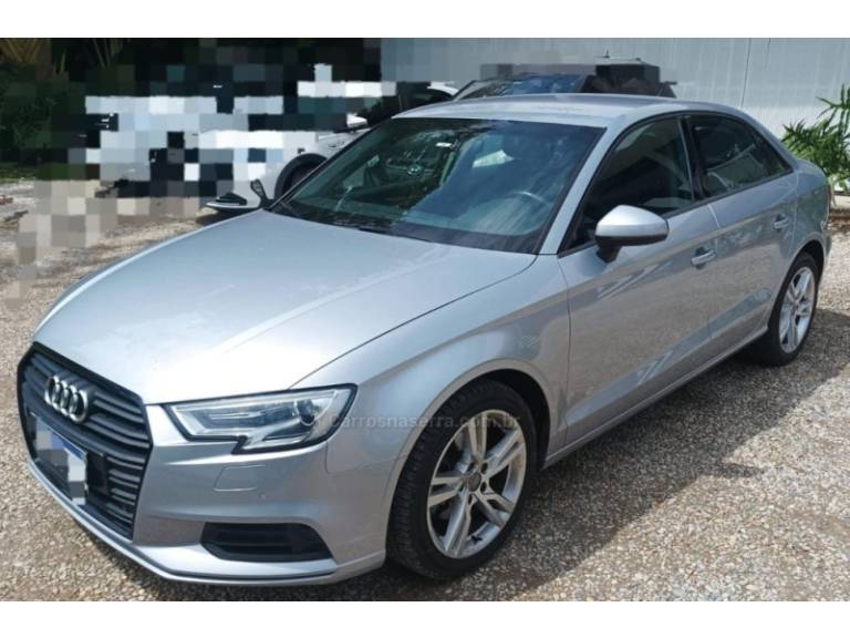 AUDI - A3 - 2020/2020 - Prata - R$ 115.000,00