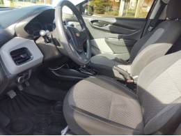 CHEVROLET - ONIX - 2018/2019 - Vermelha - R$ 55.000,00