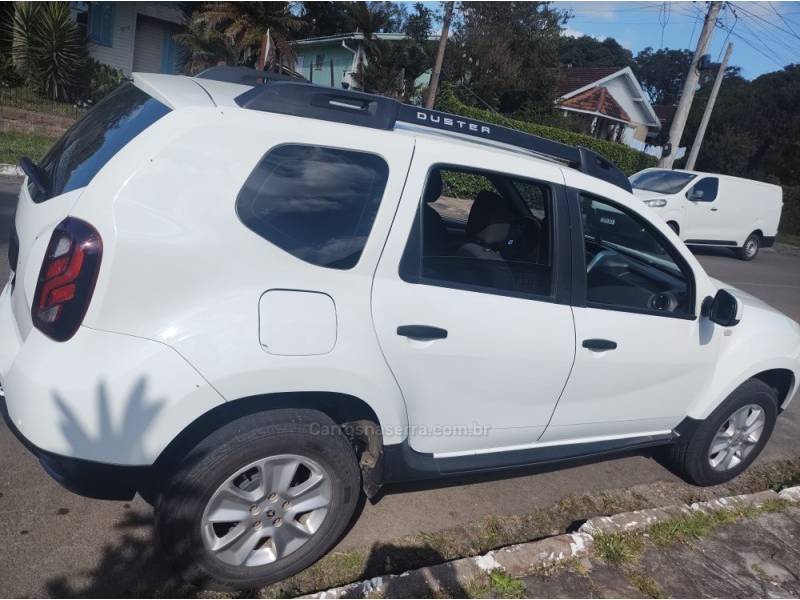 RENAULT - DUSTER - 2019/2020 - Branca - R$ 72.900,00