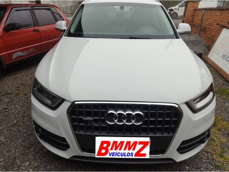 AUDI - Q3 - 2015/2015 - Branca - R$ 88.900,00