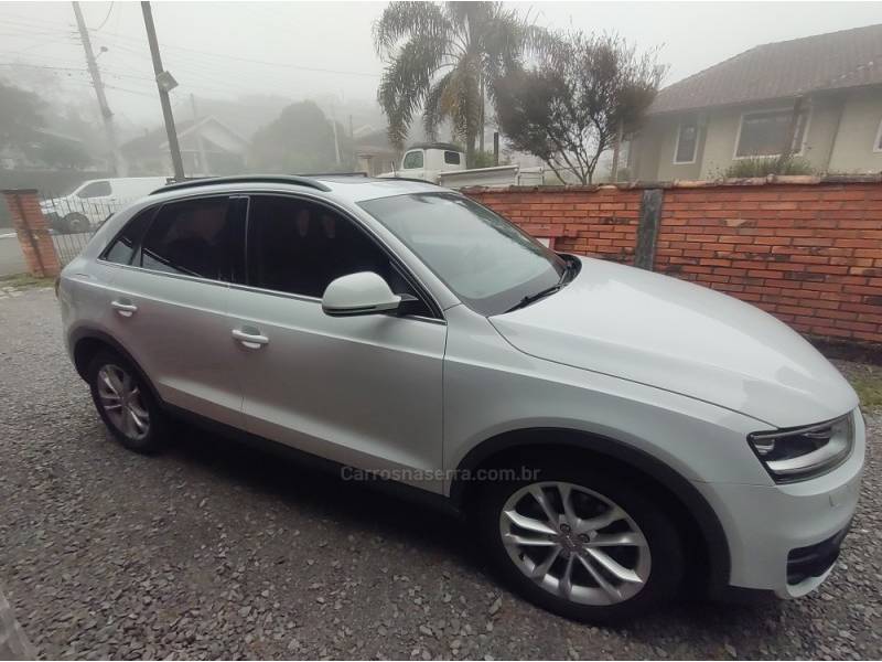 AUDI - Q3 - 2015/2015 - Branca - R$ 88.900,00