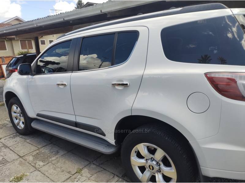 CHEVROLET - TRAILBLAZER - 2013/2013 - Branca - R$ 118.000,00