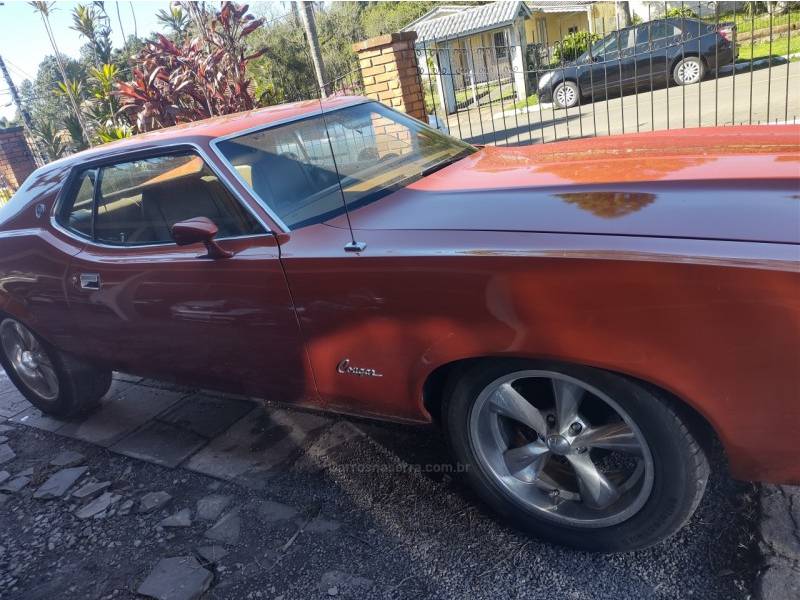 MERCURY - COUGAR - 1972/1972 - Dourada - R$ 200.000,00