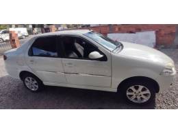 FIAT - SIENA - 2011/2011 - Branca - R$ 32.000,00