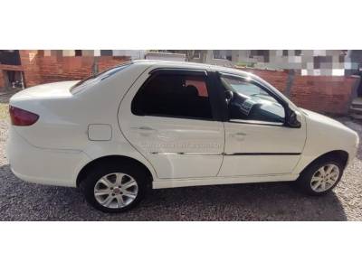 FIAT - SIENA - 2011/2011 - Branca - R$ 32.000,00