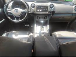 VOLKSWAGEN - AMAROK - 2015/2016 - Preta - R$ 150.000,00