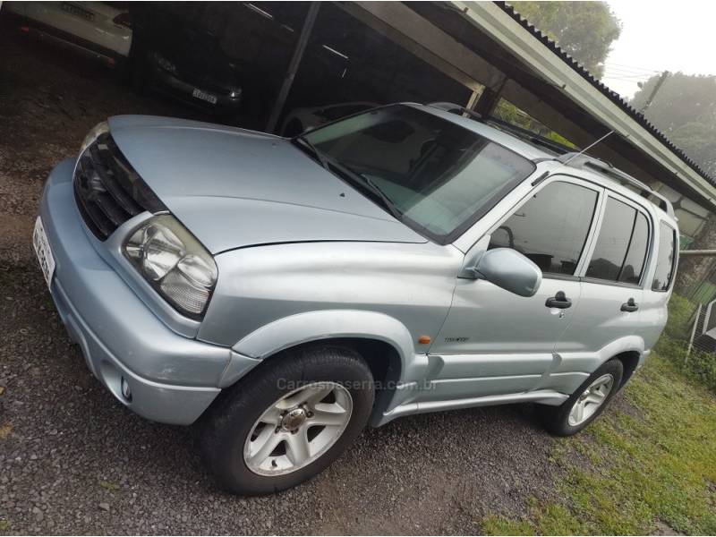CHEVROLET - TRACKER - 2008/2008 - Prata - R$ 41.500,00