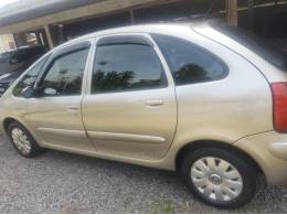 CITROËN - XSARA PICASSO - 2010/2011 - Prata - R$ 23.000,00