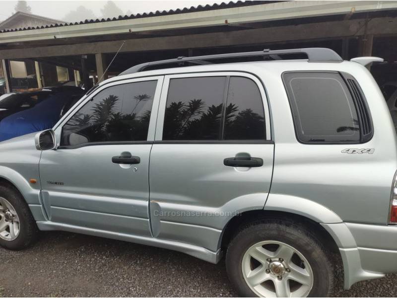 CHEVROLET - TRACKER - 2008/2008 - Prata - R$ 41.500,00