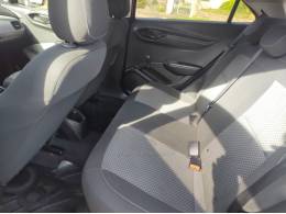 CHEVROLET - ONIX - 2018/2019 - Vermelha - R$ 55.000,00