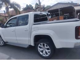 VOLKSWAGEN - AMAROK - 2017/2018 - Branca - R$ 210.000,00