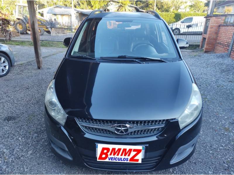 JAC - J6 - 2012/2012 - Preta - R$ 36.000,00