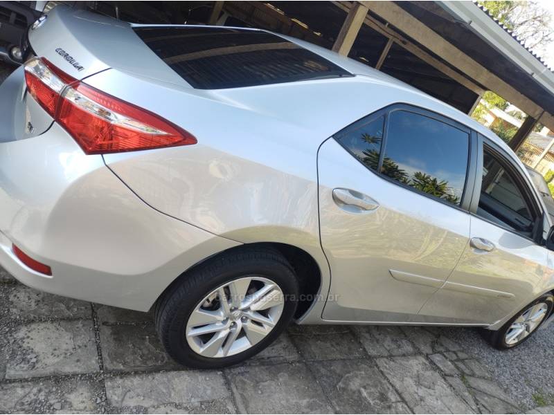 TOYOTA - COROLLA - 2017/2017 - Prata - R$ 89.000,00