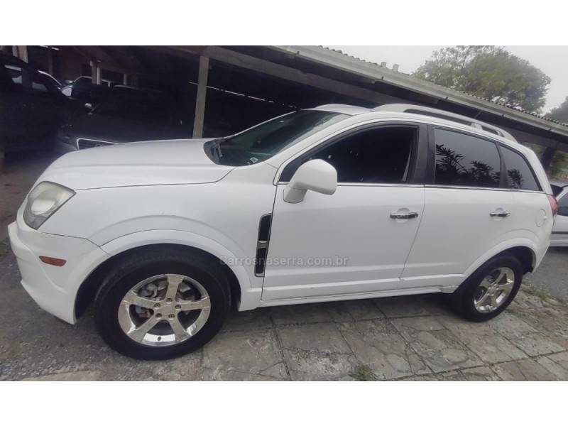 CHEVROLET - CAPTIVA - 2012/2012 - Branca - R$ 55.000,00