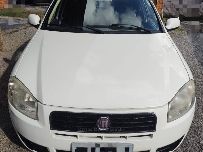 FIAT - SIENA - 2011/2011 - Branca - R$ 32.000,00