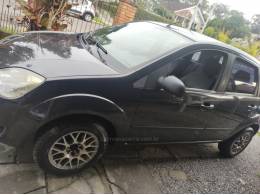 FORD - FIESTA - 2005/2005 - Cinza - R$ 19.000,00