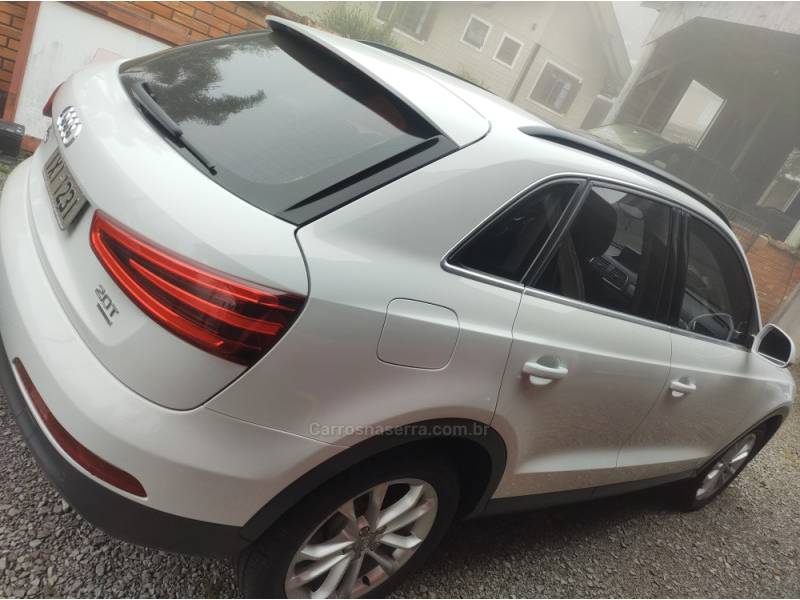 AUDI - Q3 - 2015/2015 - Branca - R$ 88.900,00