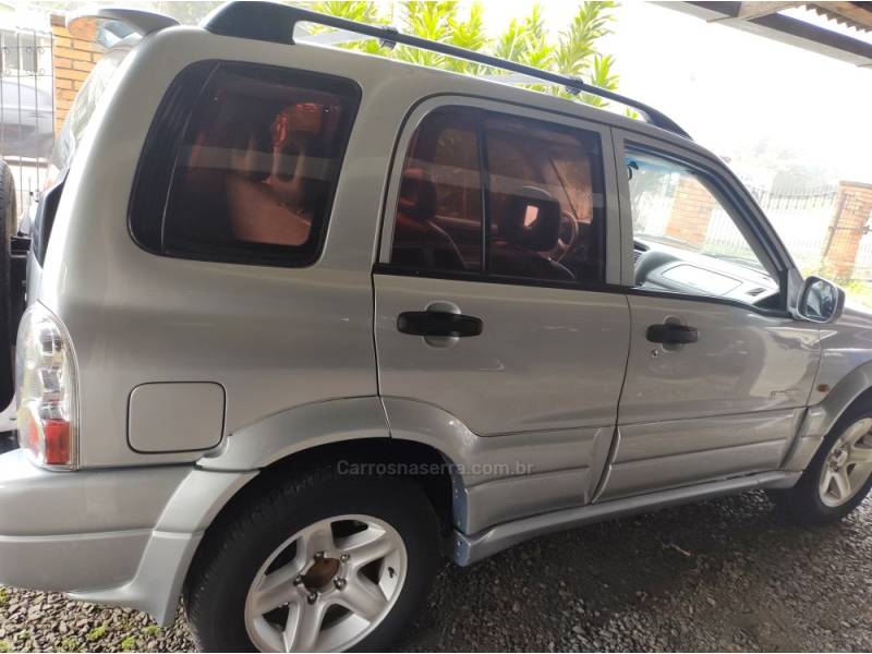 CHEVROLET - TRACKER - 2008/2008 - Prata - R$ 41.500,00