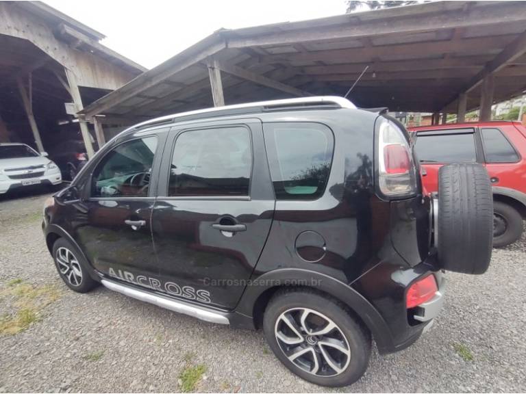 CITROËN - AIRCROSS - 2011/2011 - Preta - R$ 38.000,00